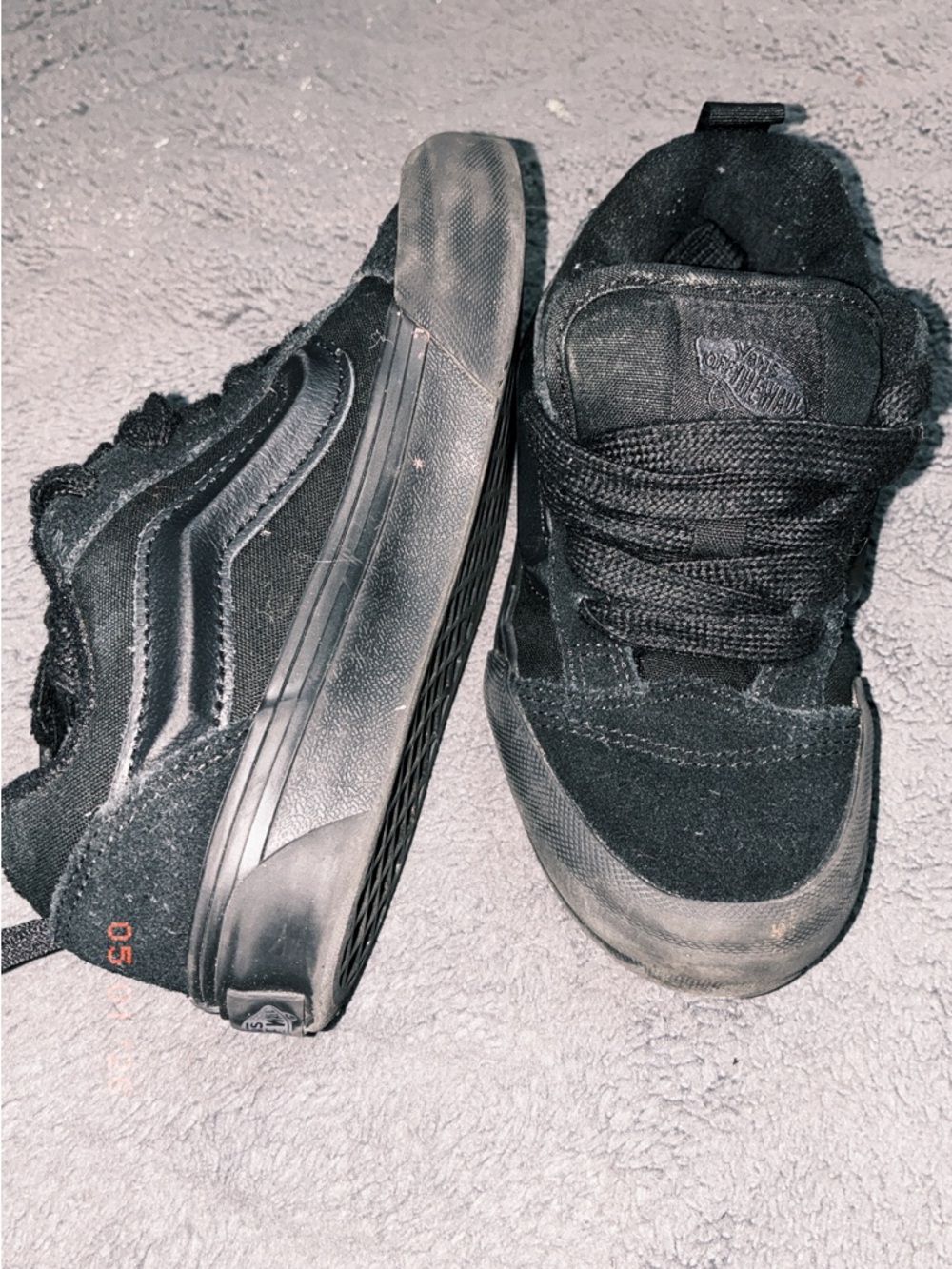 Jordan Black & Light Blue Retro Low-Top Sneakers - Picture 7 of 9